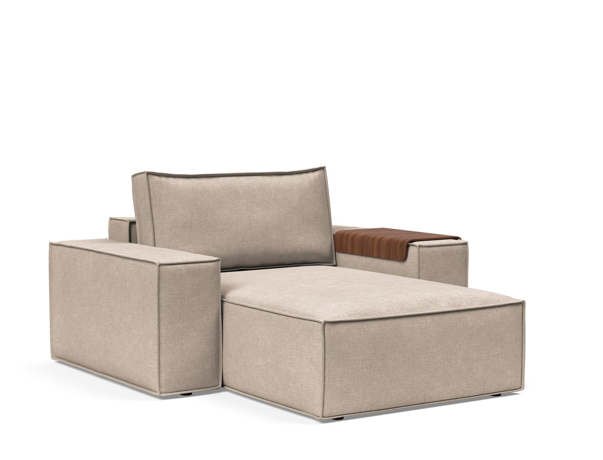Newilla Lounger Chair - Wide Arms