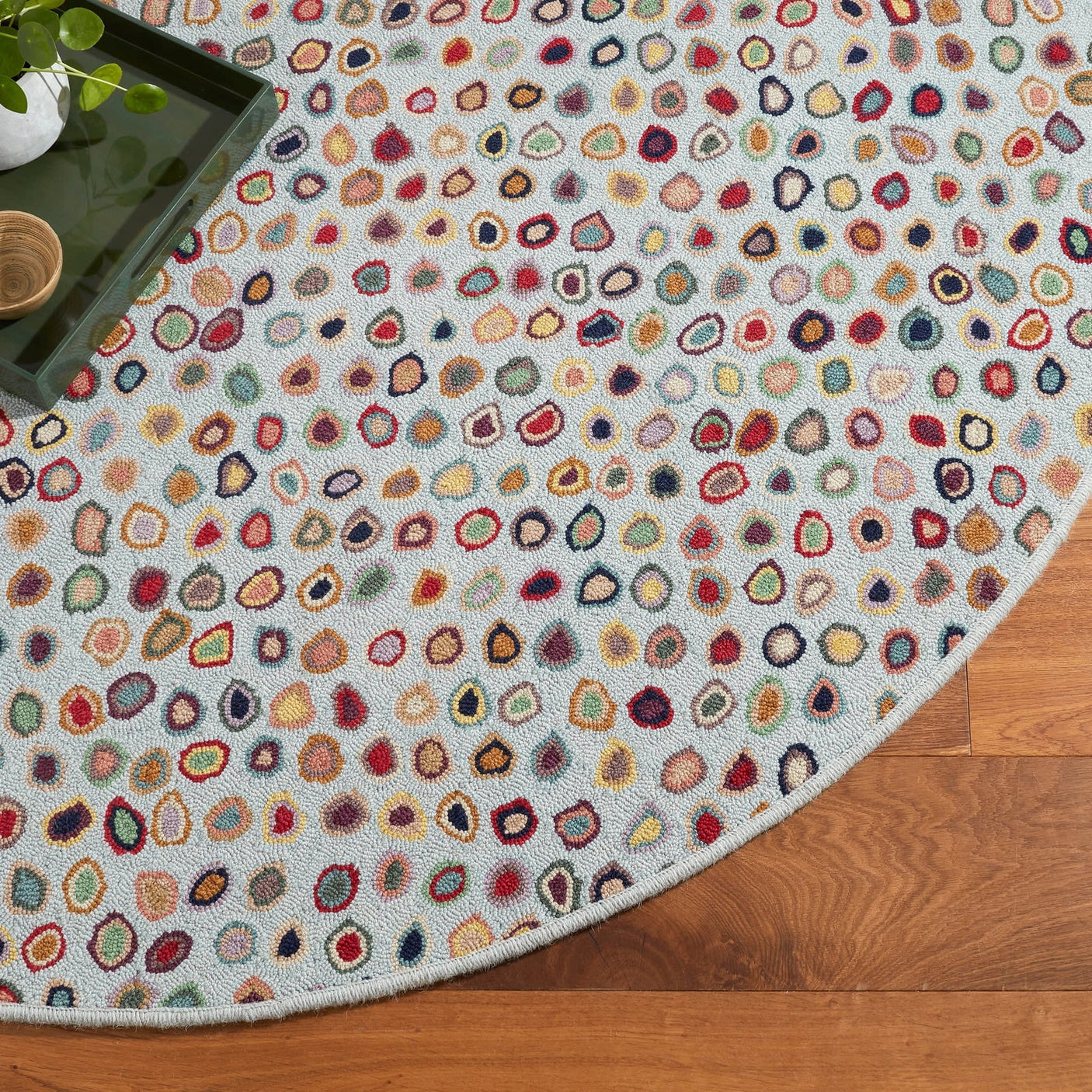 Cat's Paw Hand Micro Hooked Wool Rug