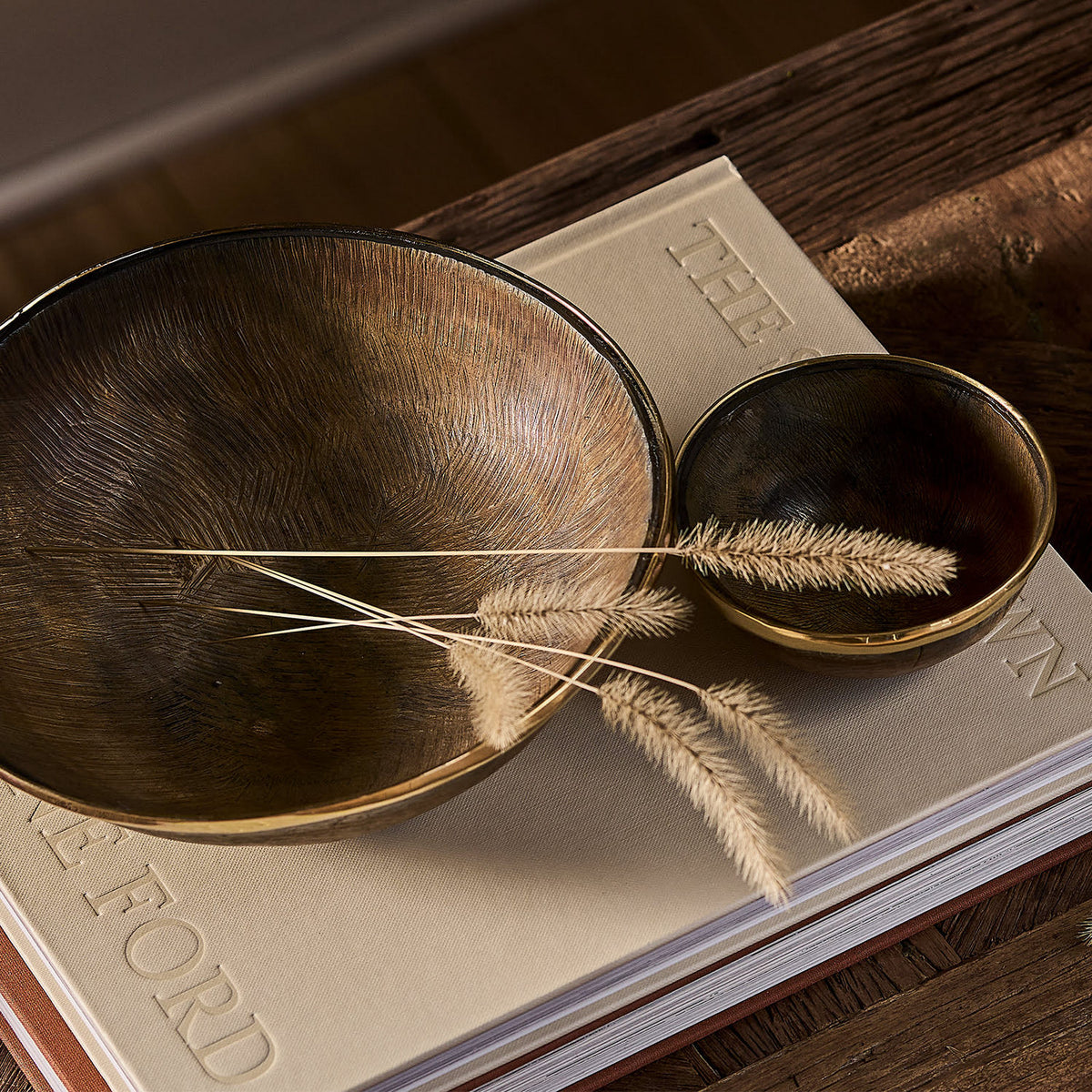 Cora Horn Bowl Set