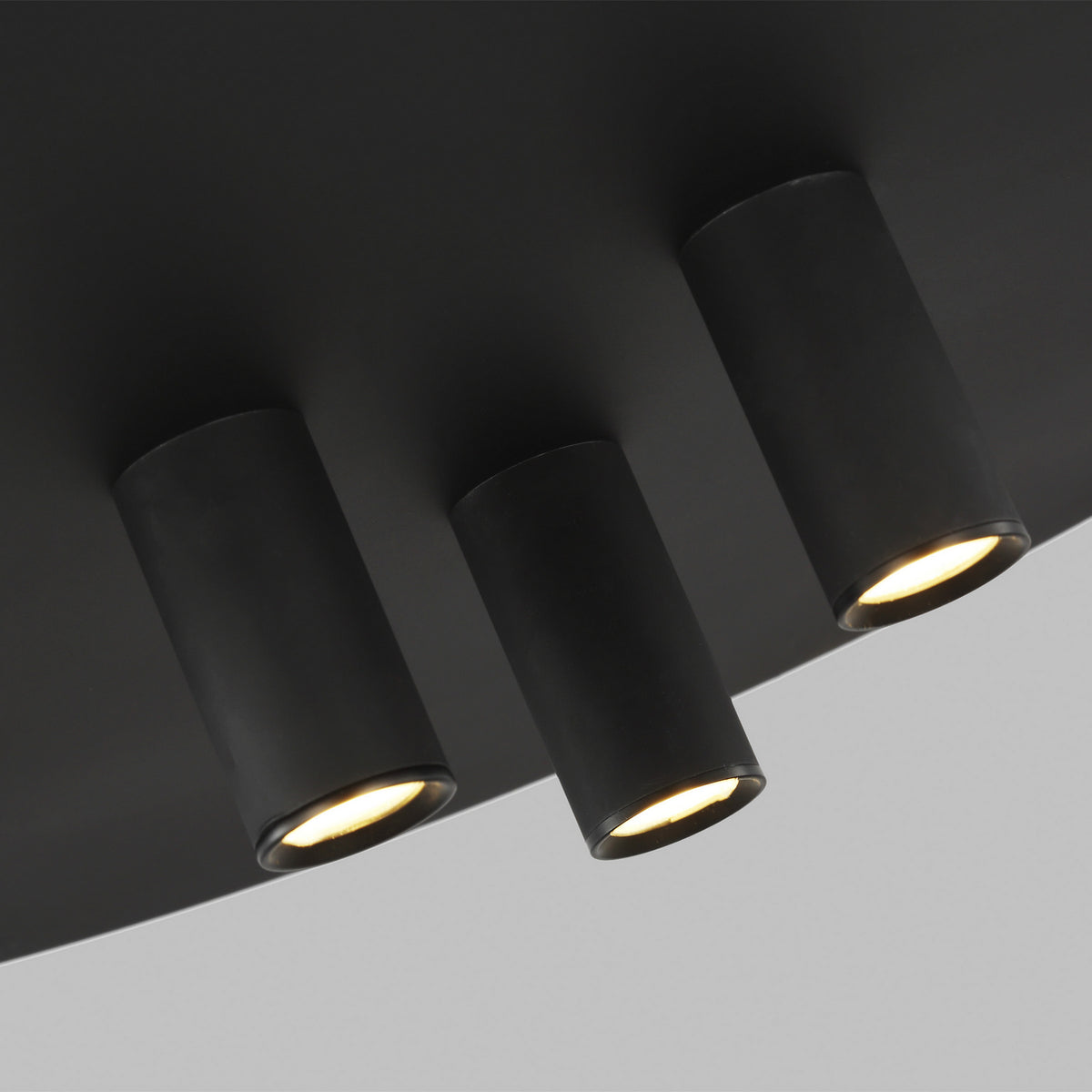 Ponte 16 Flush Mount