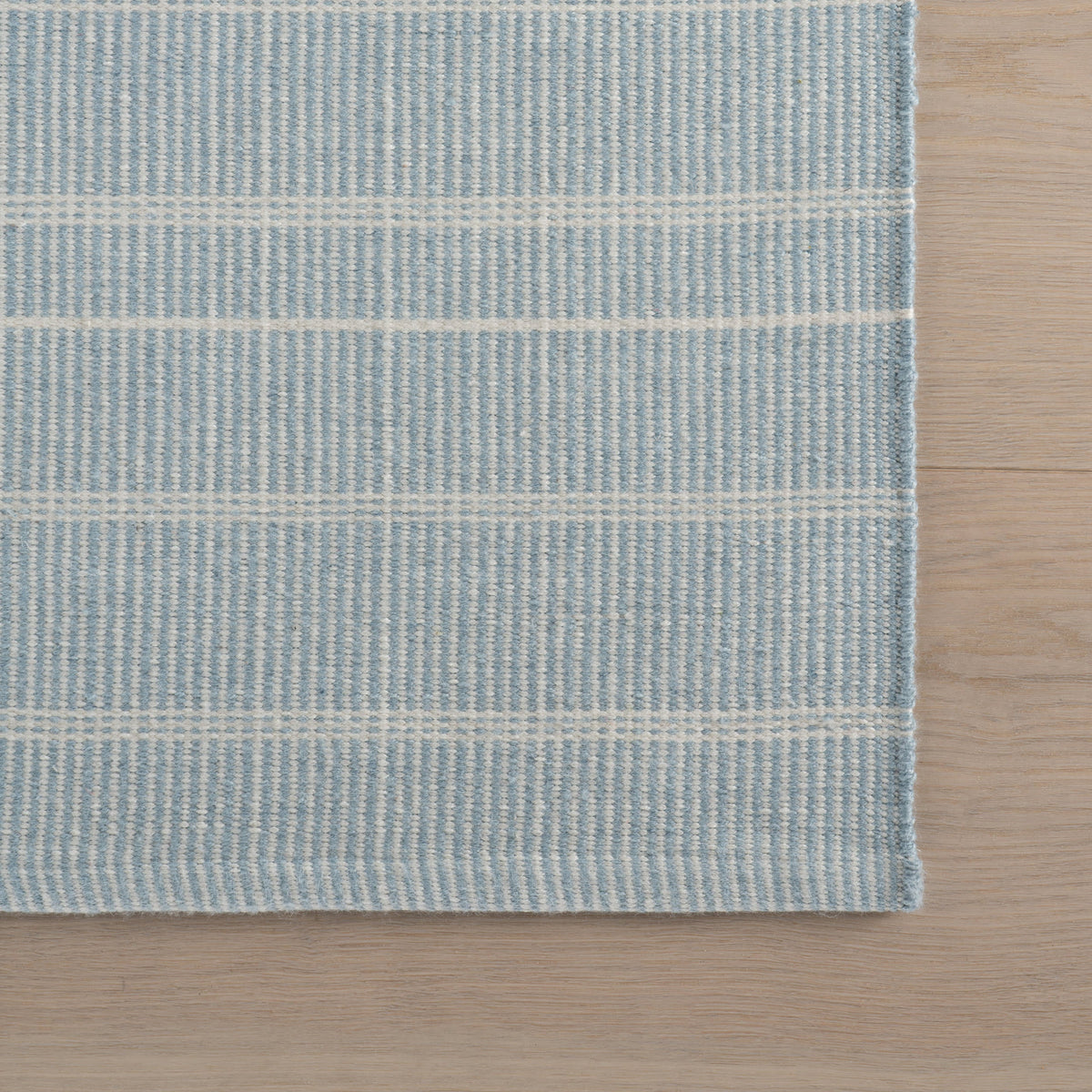 Dash & Albert Samson Handwoven Indoor/Outdoor Rug in Swedish Blue, photo 6