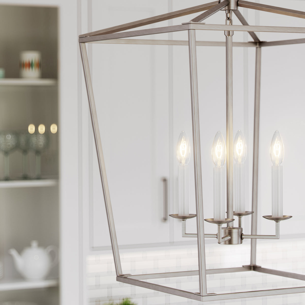 Dianna Medium Lantern — 60 W