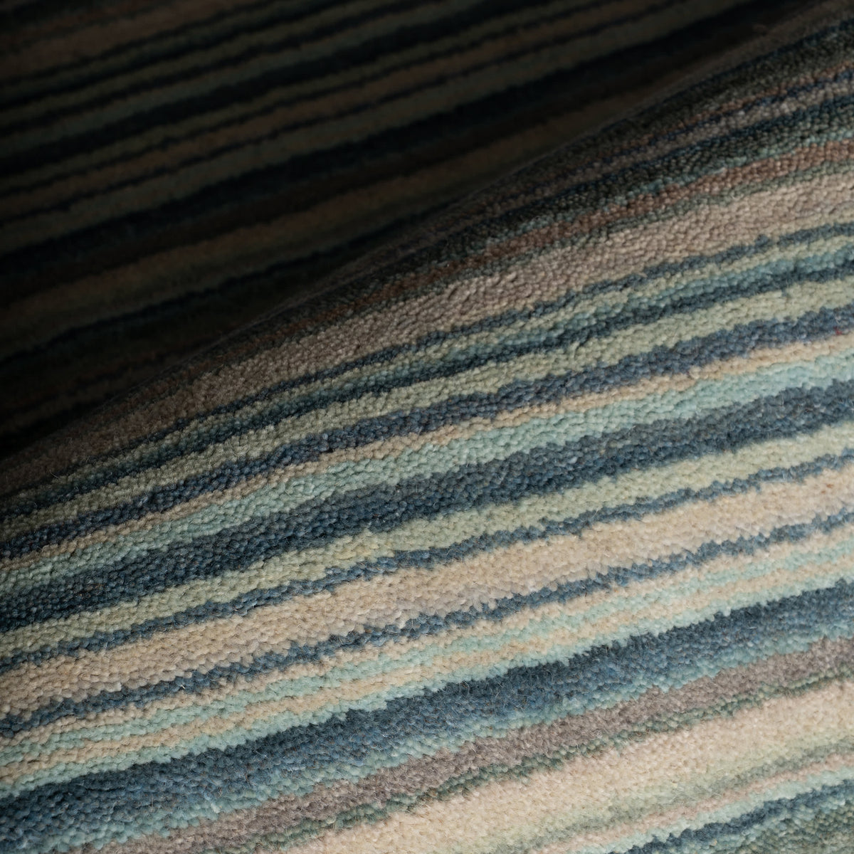 Dash & Albert Brindle Stripe Hand Loom Knotted Wool Rug in Blue, photo 9