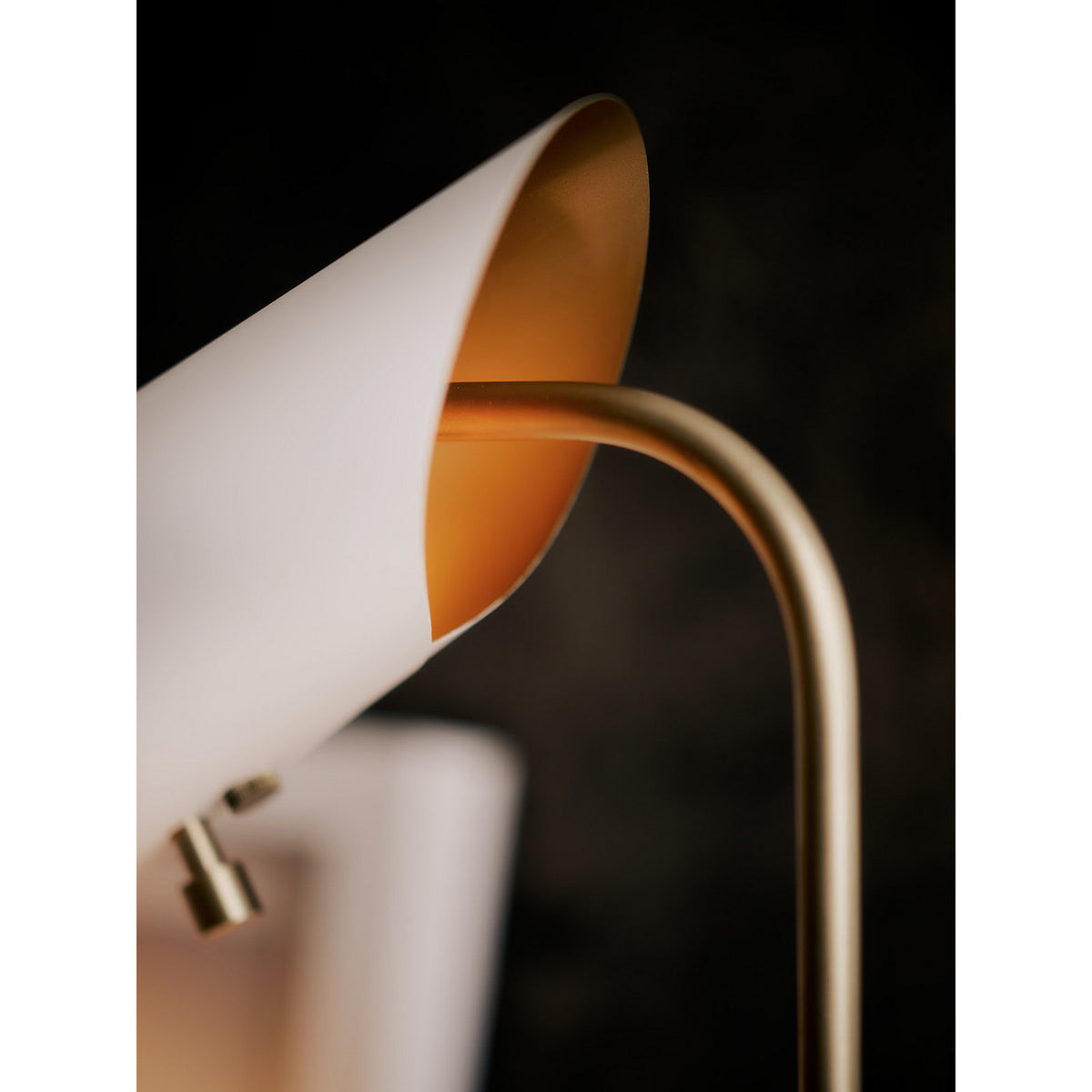 Vest One Light Floor Lamp