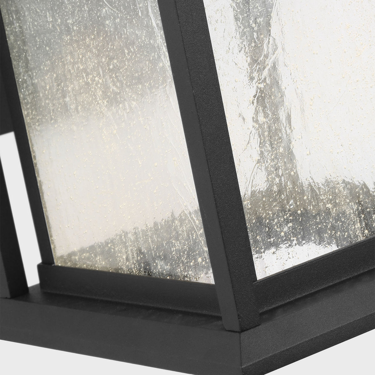 Audley 10" LED Lantern — Distressed Seeded