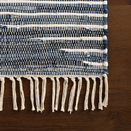 Dash & Albert Dira Denim Bohemian Diamond Rug in Blue, photo 3