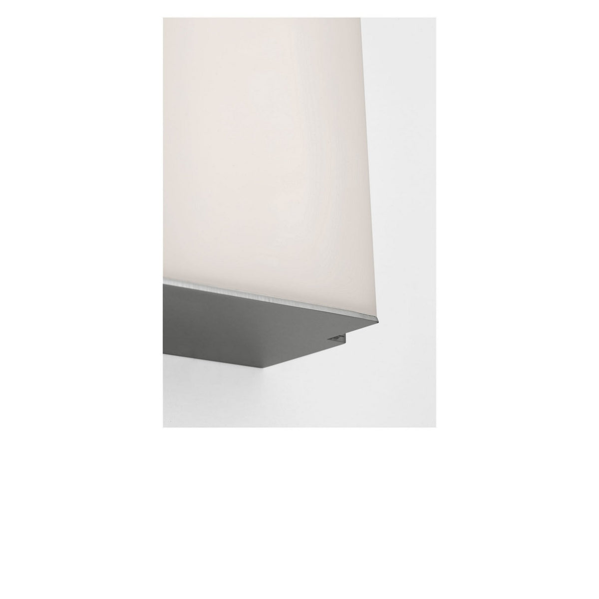 Panna 18 Led Vanity