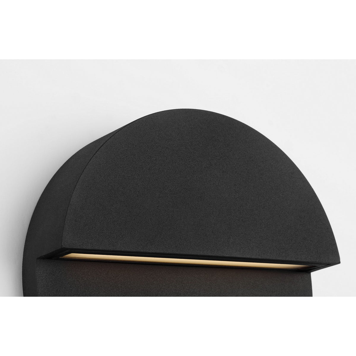 Banks 8" Sconce