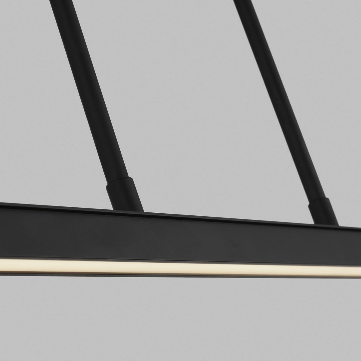 Stagger 48 Linear Suspension