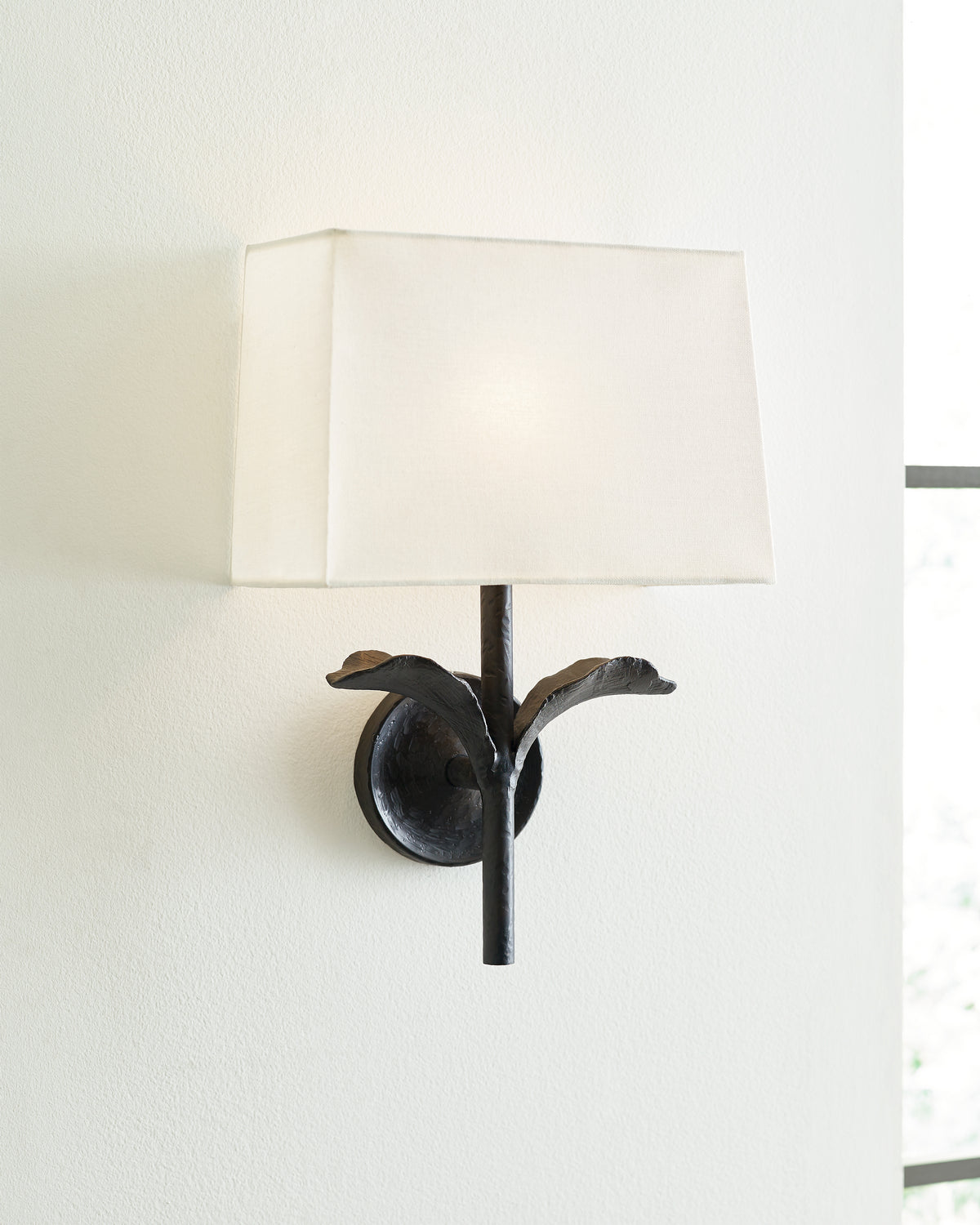 Georgia Sconce