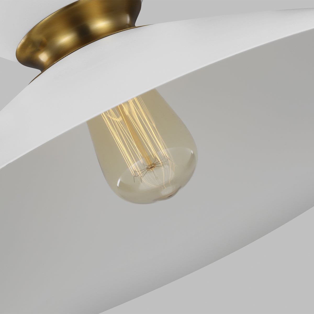 Heath Wide Pendant