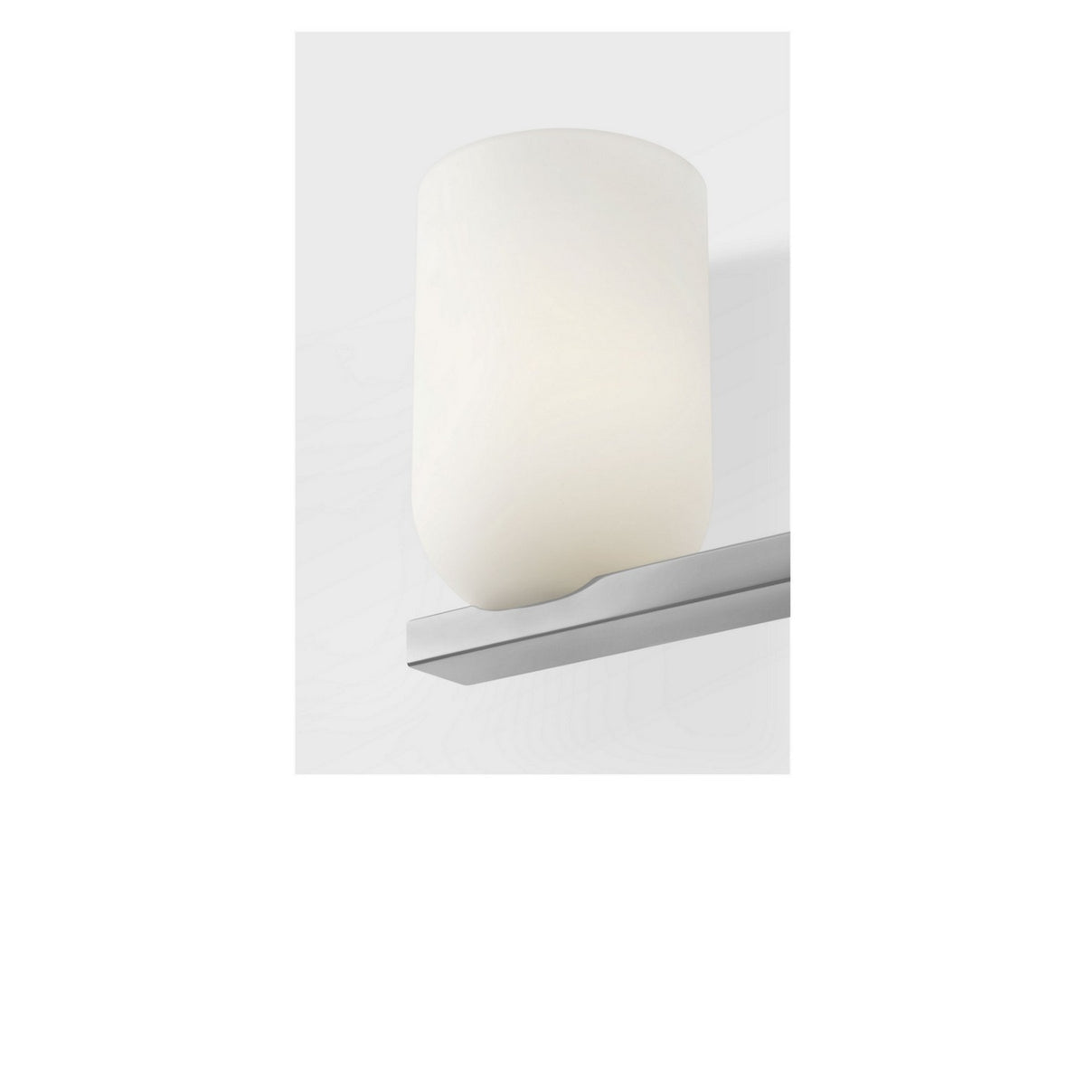 Neblina Three Light Vanity