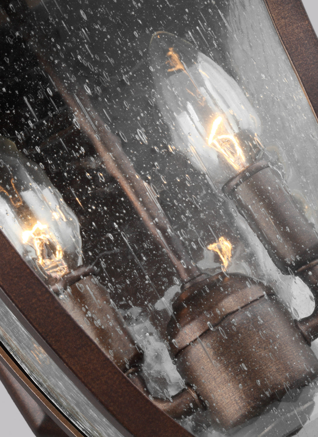 Oakmont Small Wall Lantern