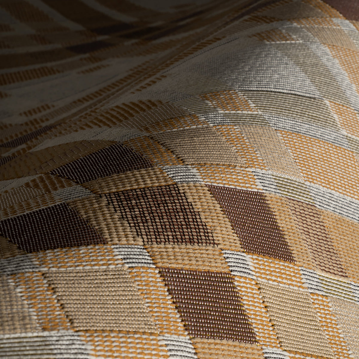 Dash & Albert Mesael Modern Plaid Indoor Rug in Tan, photo 7