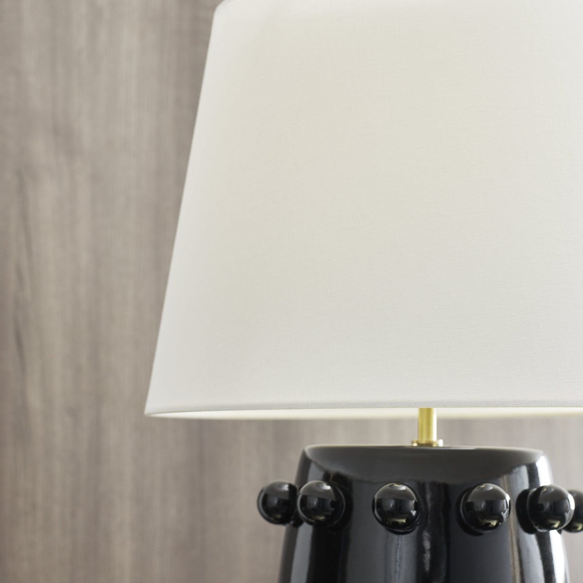 Linden Medium Lamp