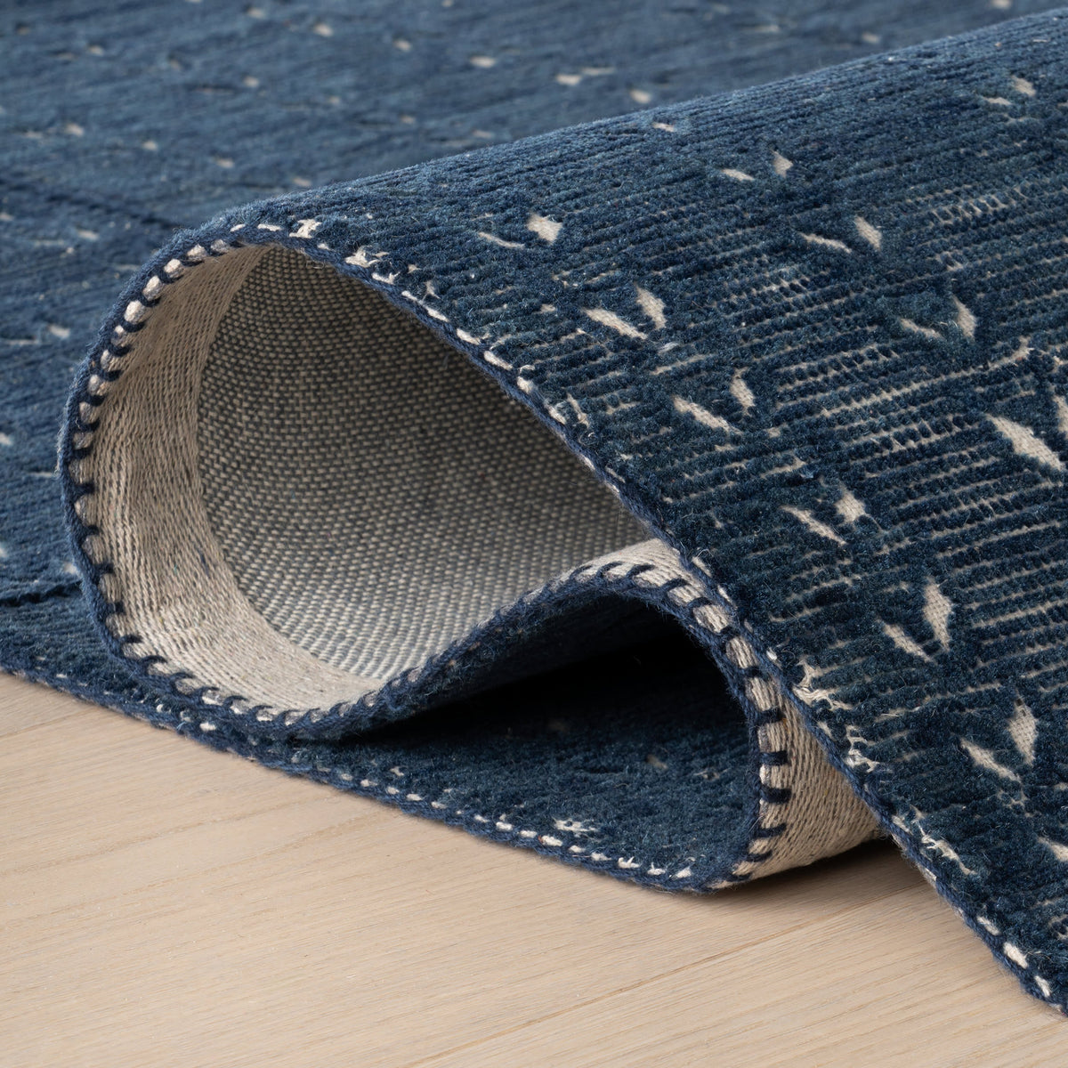 Dash & Albert Vox Chevron Handmade Wool Rug in Navy, photo 6
