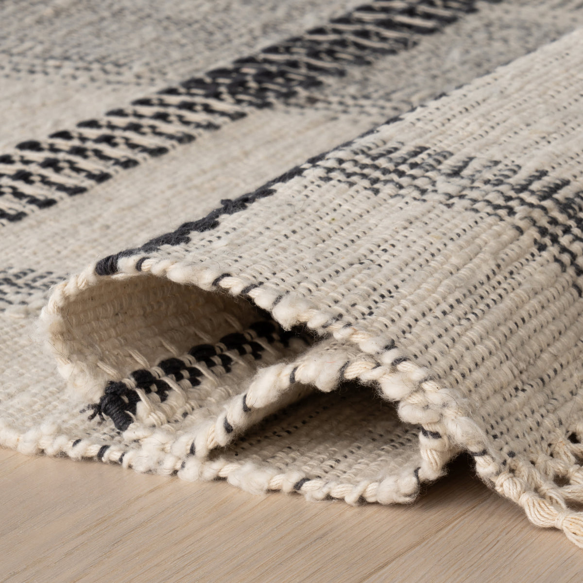 Dash & Albert Zole Plaid Handmade Cotton Rug in Ivory, photo 6