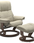 Paloma Leather Light Grey S/M/L and Walnut Base | Stressless Mayfair Classic Recliner | Valley Ridge Furniture