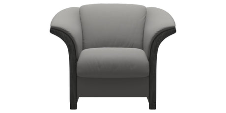 Paloma Leather Silver Grey and Grey Arm Trim | Stressless Manhattan Chair | Valley Ridge Furniture