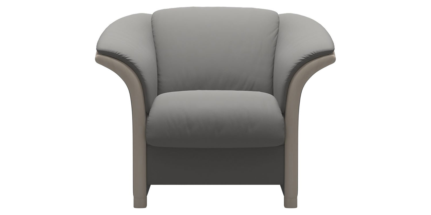 Paloma Leather Silver Grey & Whitewash Arm Trim | Stressless Manhattan Chair | Valley Ridge Furniture