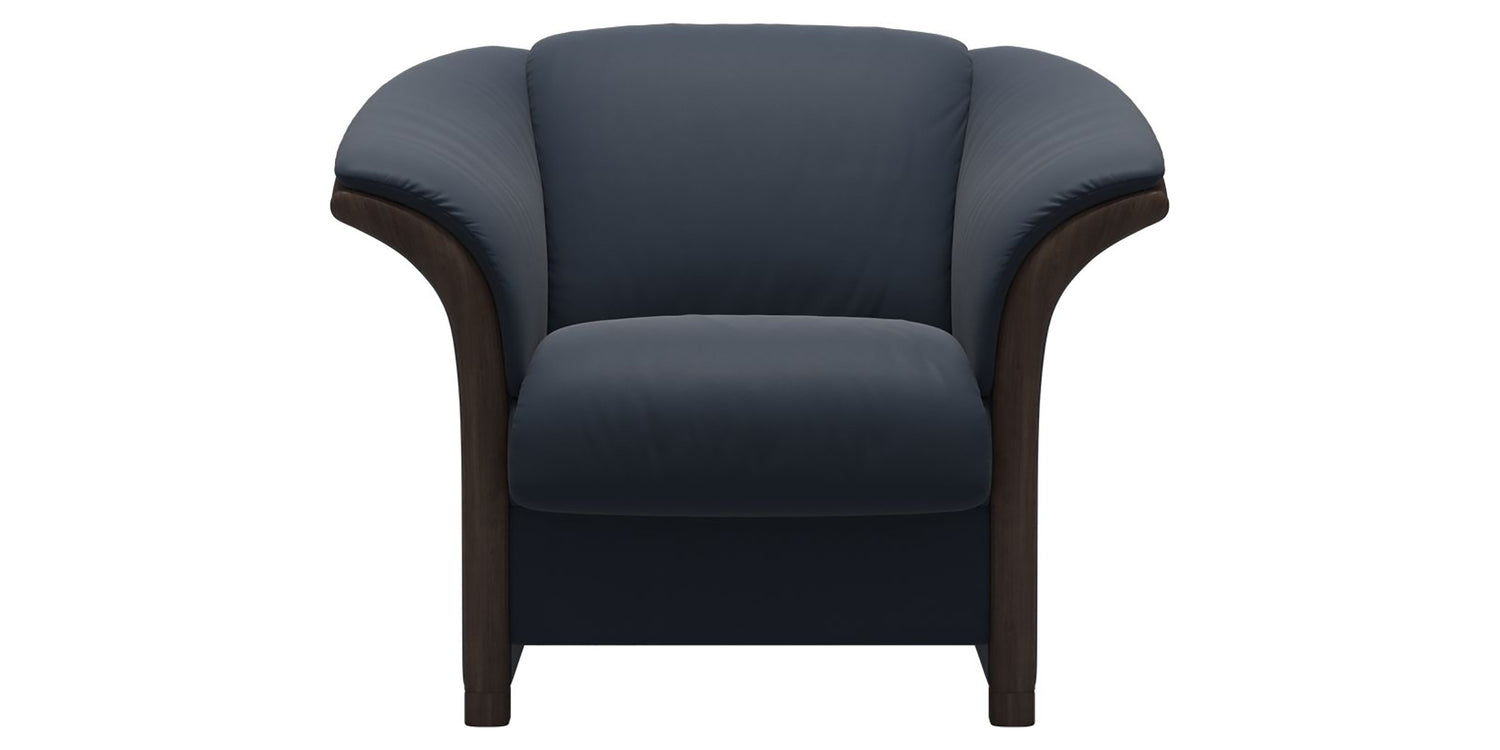 Paloma Leather Oxford Blue & Wenge Arm Trim | Stressless Manhattan Chair | Valley Ridge Furniture