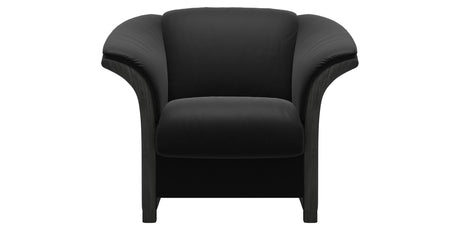 Paloma Leather Black and Grey Arm Trim | Stressless Manhattan Chair | Valley Ridge Furniture