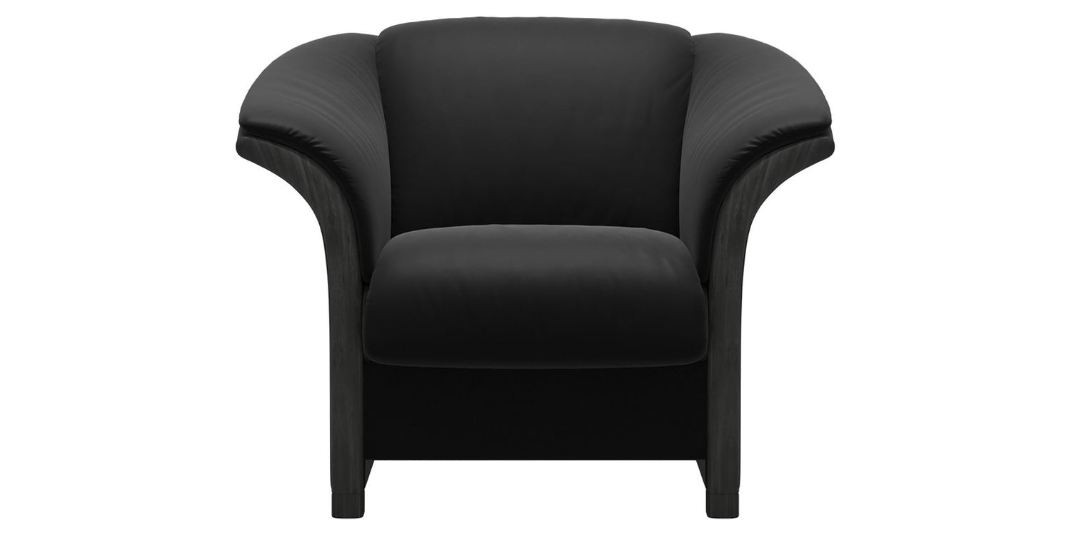 Paloma Leather Black & Grey Arm Trim | Stressless Manhattan Chair | Valley Ridge Furniture