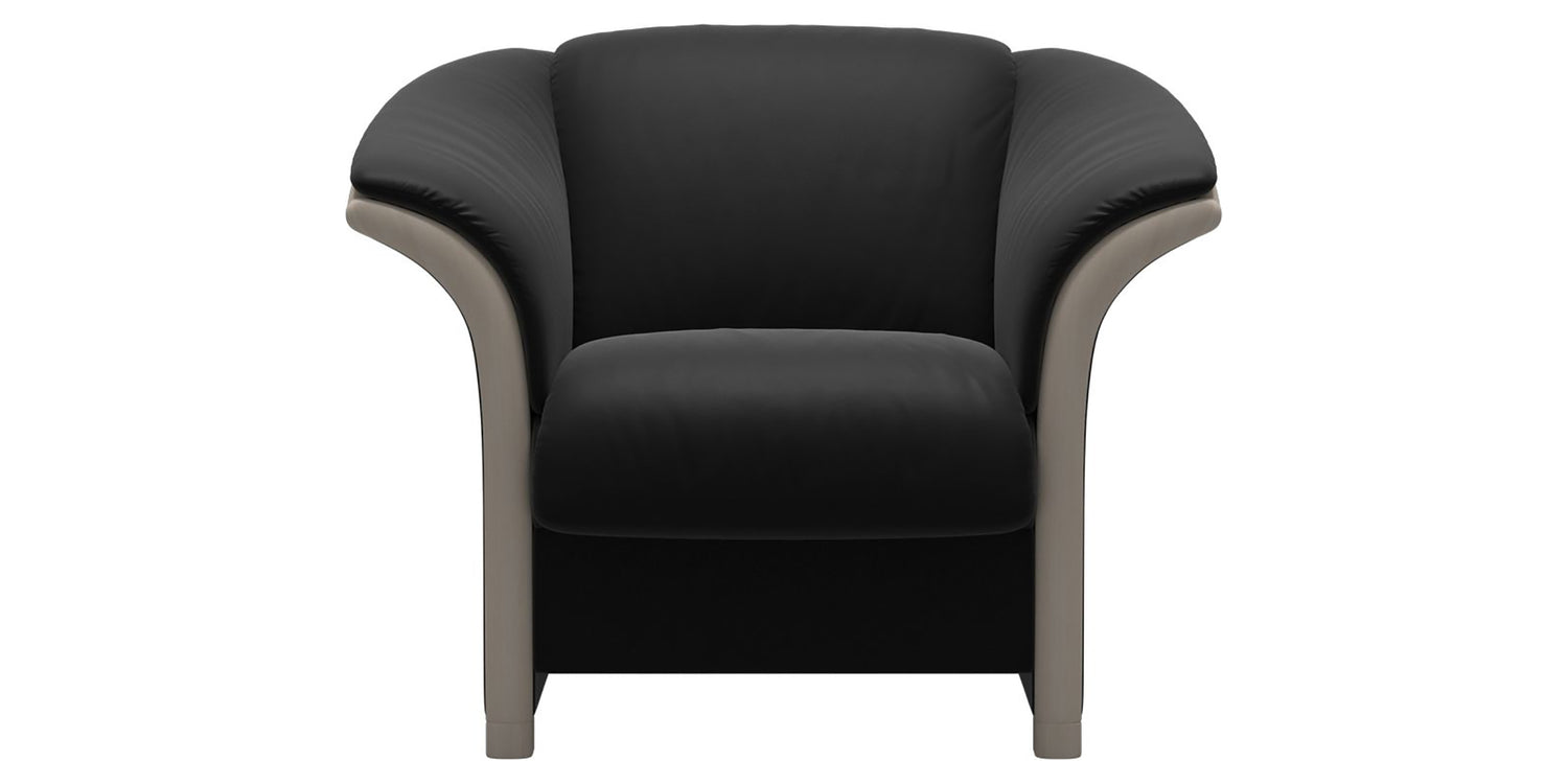 Paloma Leather Black & Whitewash Arm Trim | Stressless Manhattan Chair | Valley Ridge Furniture