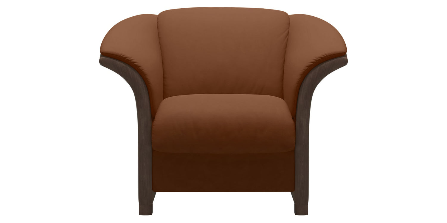 Paloma Leather New Cognac & Walnut Arm Trim | Stressless Manhattan Chair | Valley Ridge Furniture