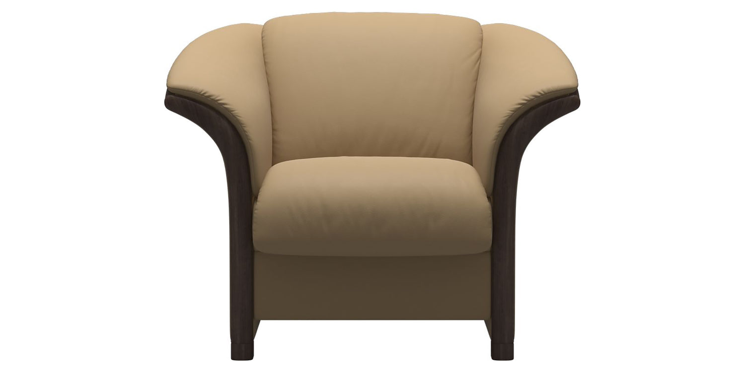 Paloma Leather Sand & Wenge Arm Trim | Stressless Manhattan Chair | Valley Ridge Furniture