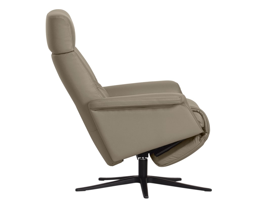 Trend Leather Pebble | Norwegian Comfort Space 3600 Recliner | Valley Ridge Furniture