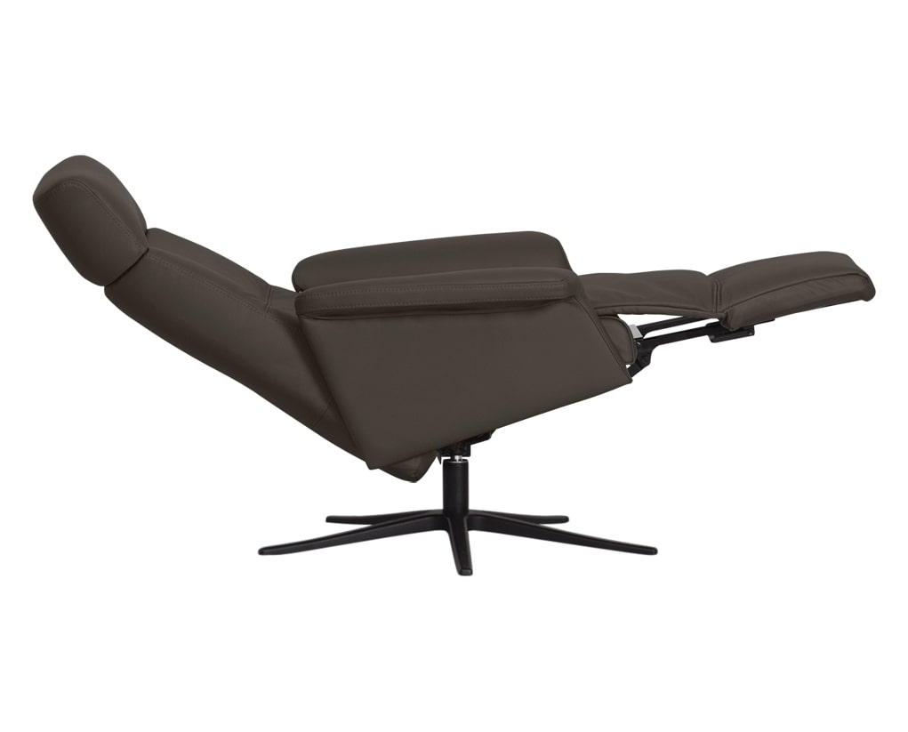Trend Leather Smoke | Norwegian Comfort Space 3600 Recliner | Valley Ridge Furniture